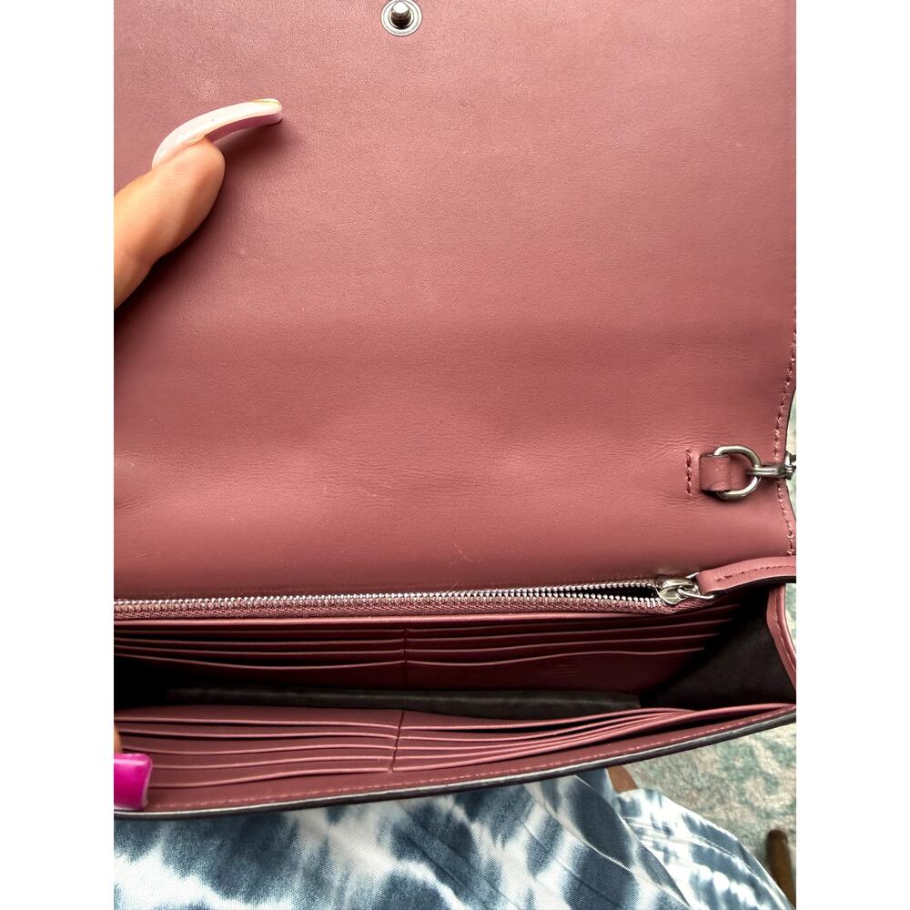 Gucci GG Blooms Supreme Floral Wallet on chain - Picture 6 of 10